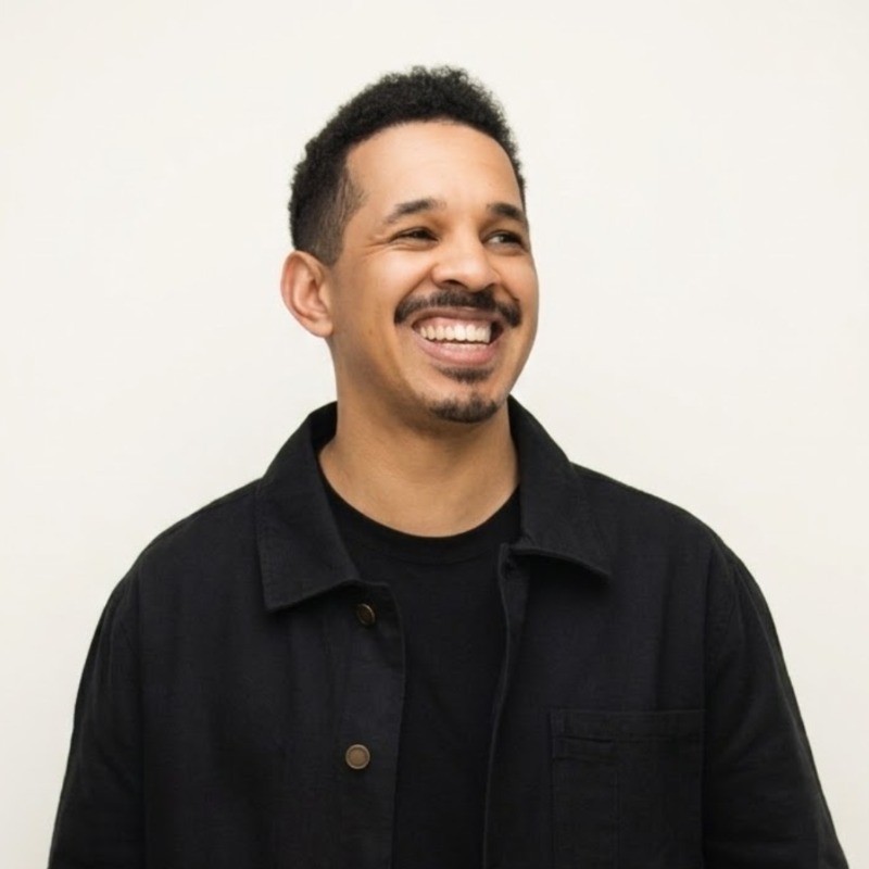 Daniel R. headshot